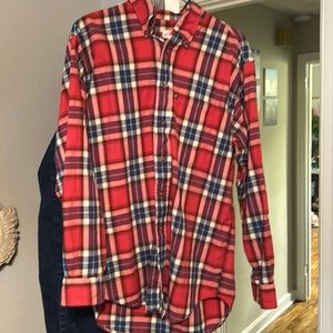 Brooks Brother’s 346 Men’s flannel dress shirt. Men’s size medium